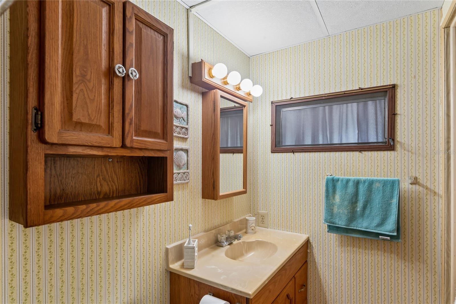 8021 WESTERN CIRCLE DR, BROOKSVILLE, FL, 34613