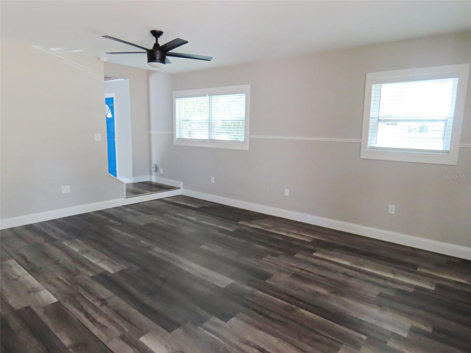 8055 33RD AVE N, ST PETERSBURG, FL, 33710