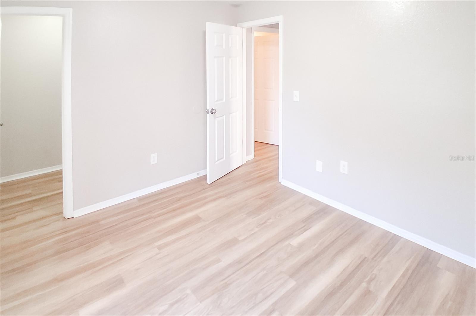 4311 THONOTOSASSA AVE, TAMPA, FL, 33610