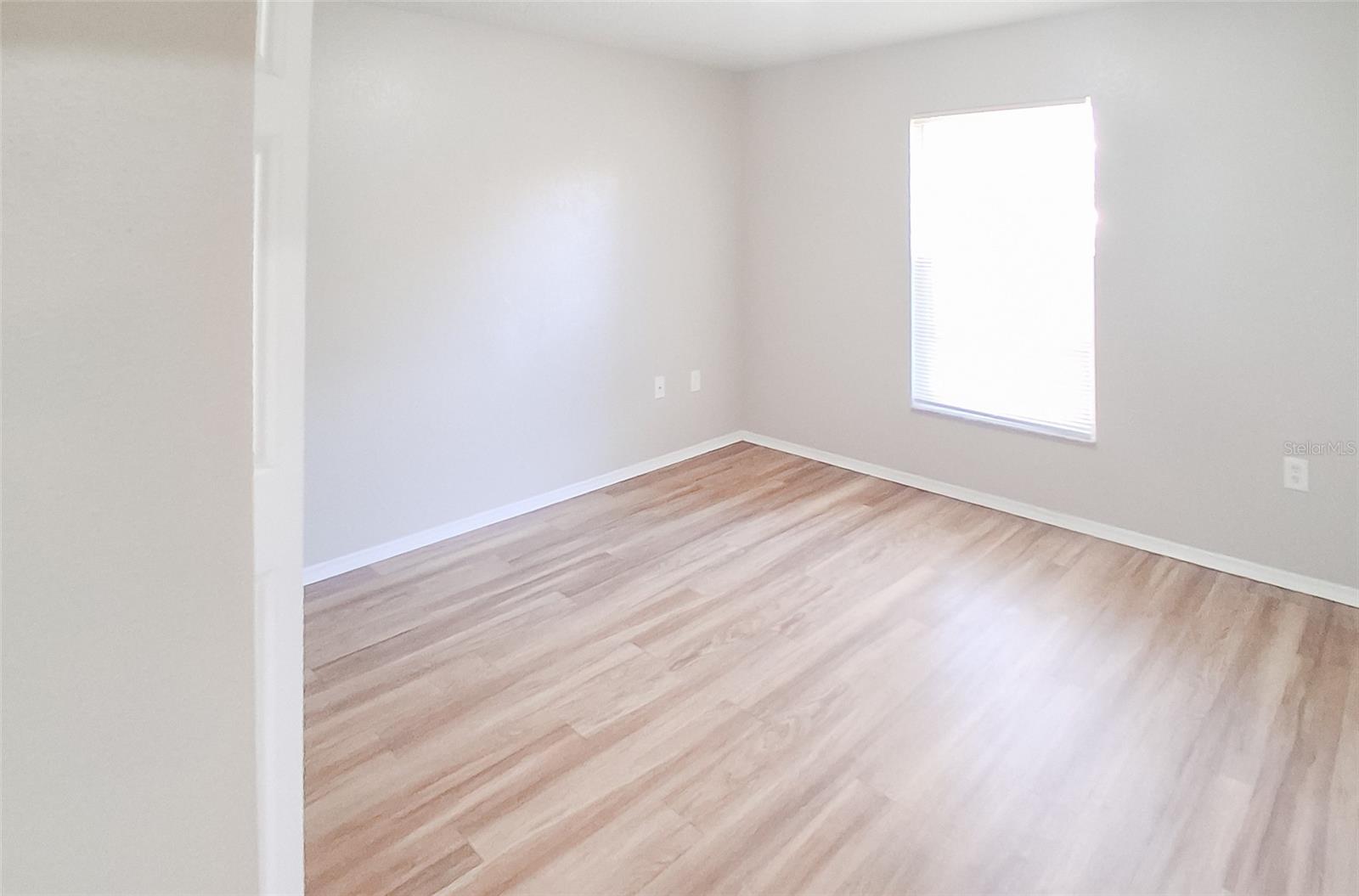 4311 THONOTOSASSA AVE, TAMPA, FL, 33610