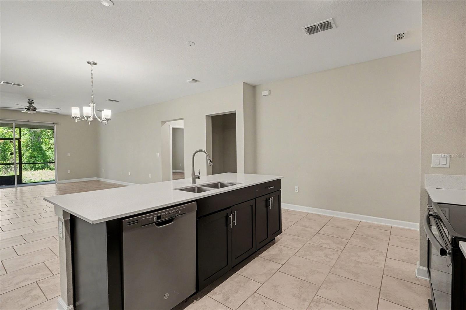 467 BRUNSWICK DR, DAVENPORT, FL, 33837