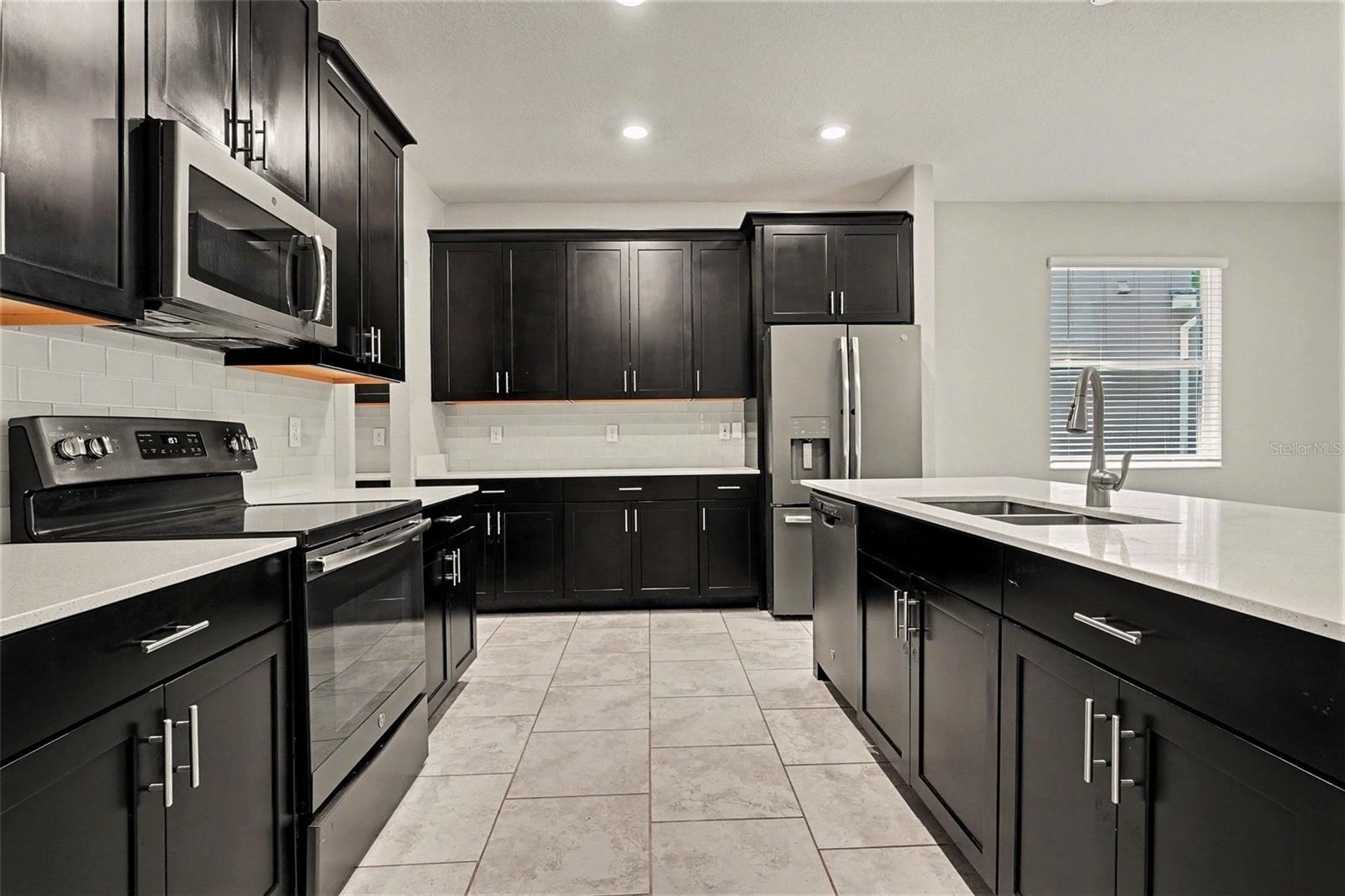 467 BRUNSWICK DR, DAVENPORT, FL, 33837