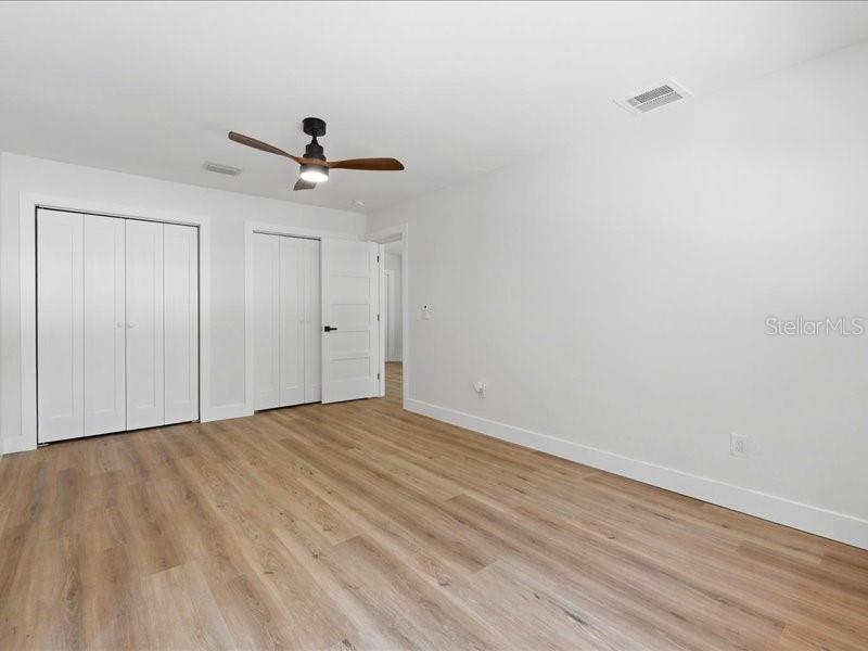 1912 E HANNA AVE, TAMPA, FL, 33610