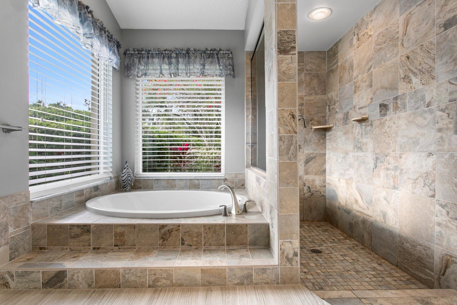 6211 IROQUOIS CT, ODESSA, FL, 33556