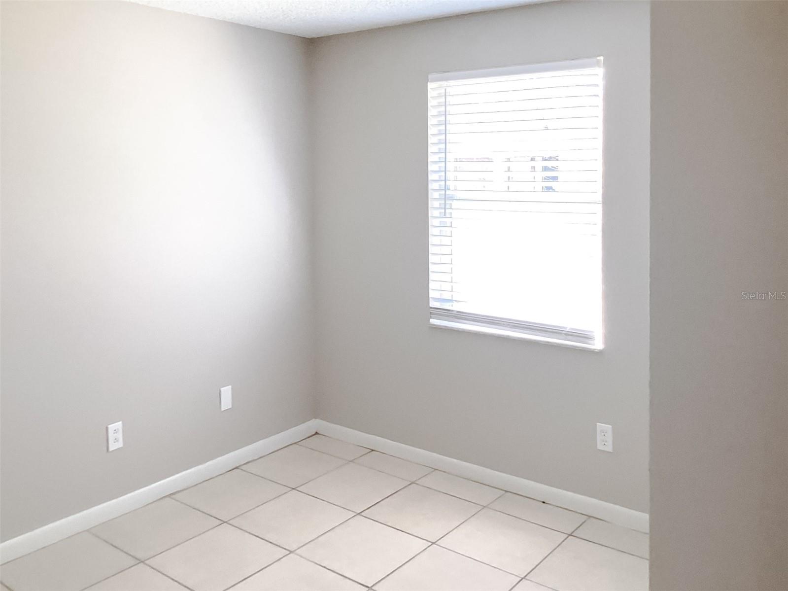 3613 WISPERBREATH LN, TAMPA, FL, 33619