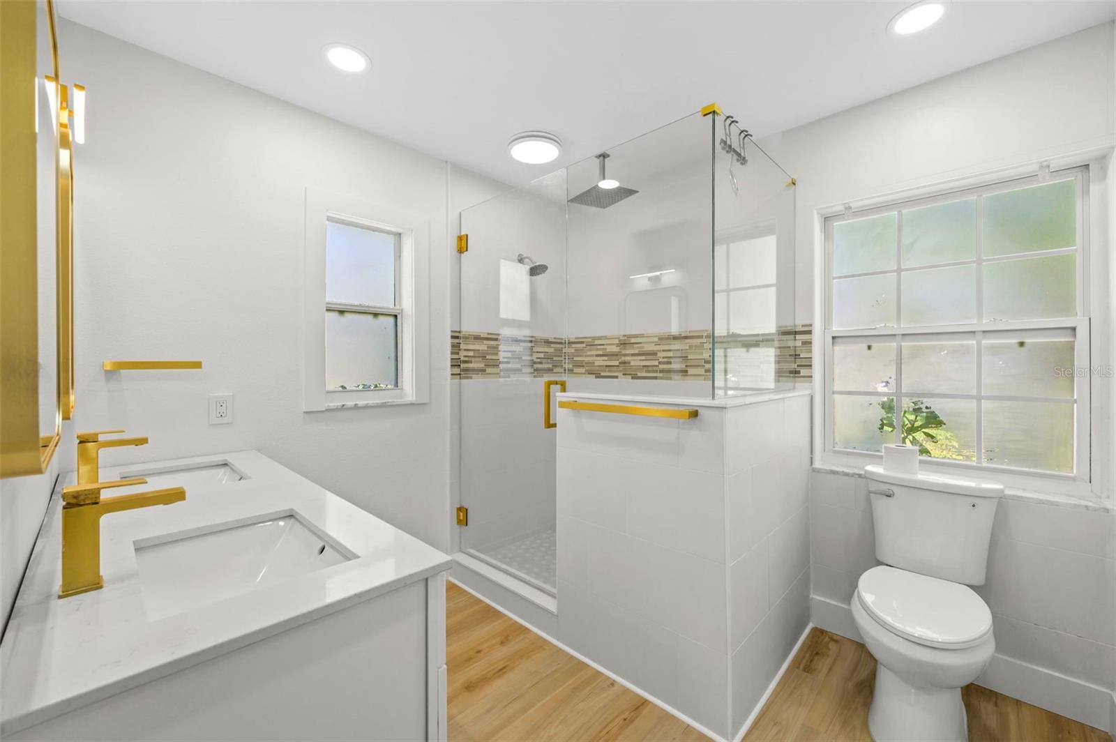 5700 BAYOU GRANDE BLVD NE, ST PETERSBURG, FL, 33703