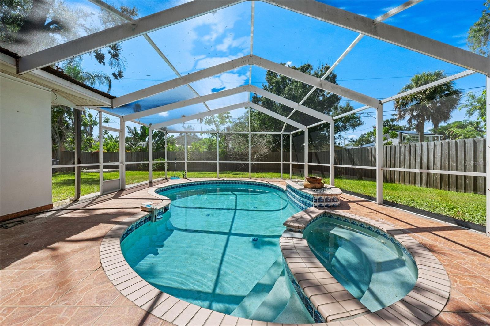 5700 BAYOU GRANDE BLVD NE, ST PETERSBURG, FL, 33703