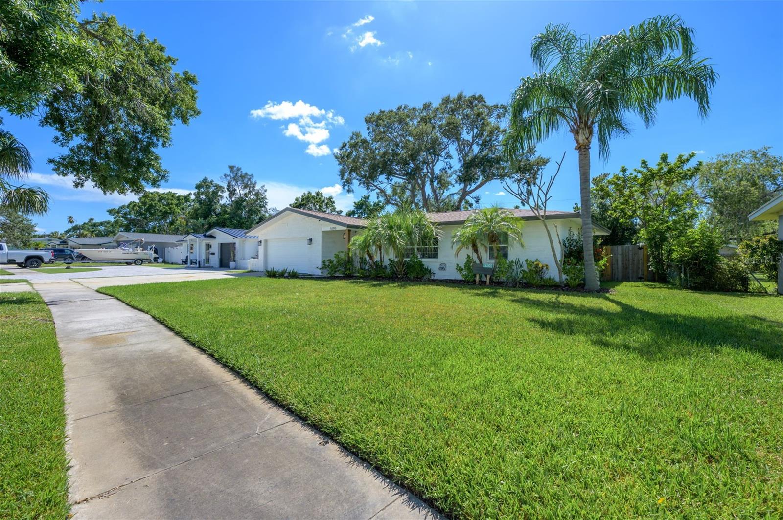 5700 BAYOU GRANDE BLVD NE, ST PETERSBURG, FL, 33703