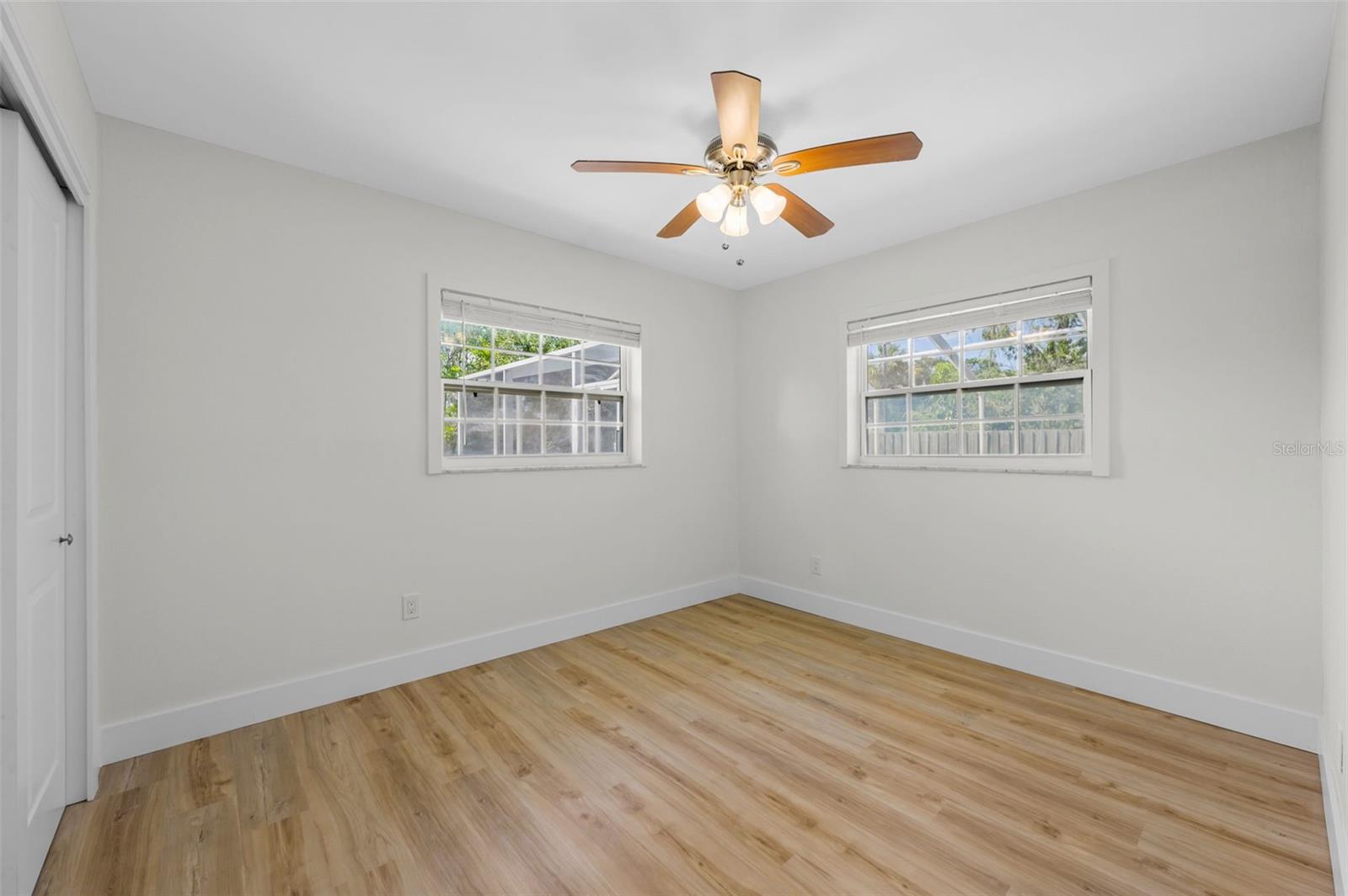 5700 BAYOU GRANDE BLVD NE, ST PETERSBURG, FL, 33703