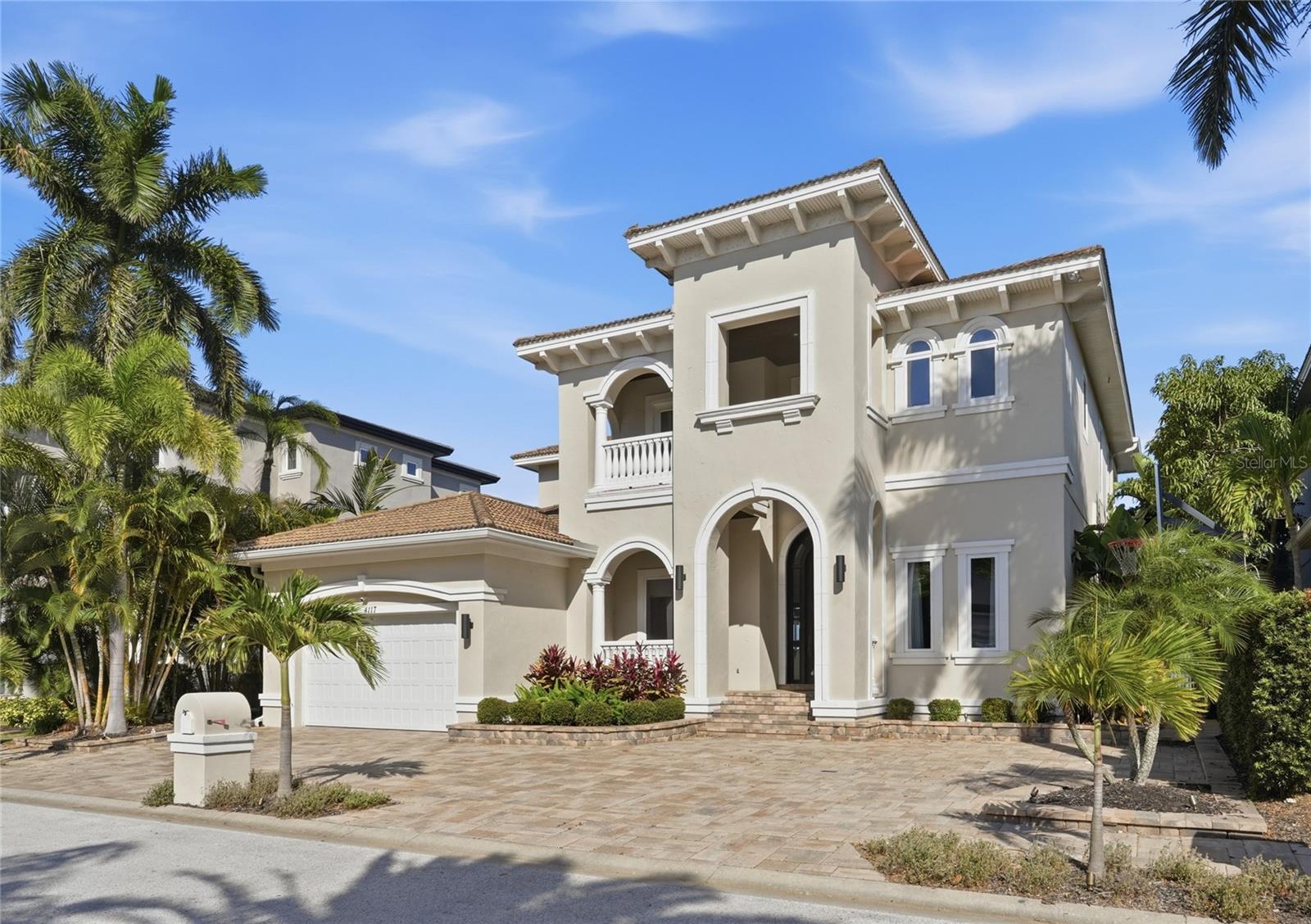 4117 CAUSEWAY VISTA DR, TAMPA, FL, 33615