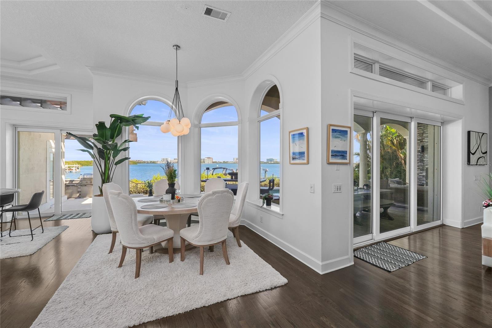 4117 CAUSEWAY VISTA DR, TAMPA, FL, 33615