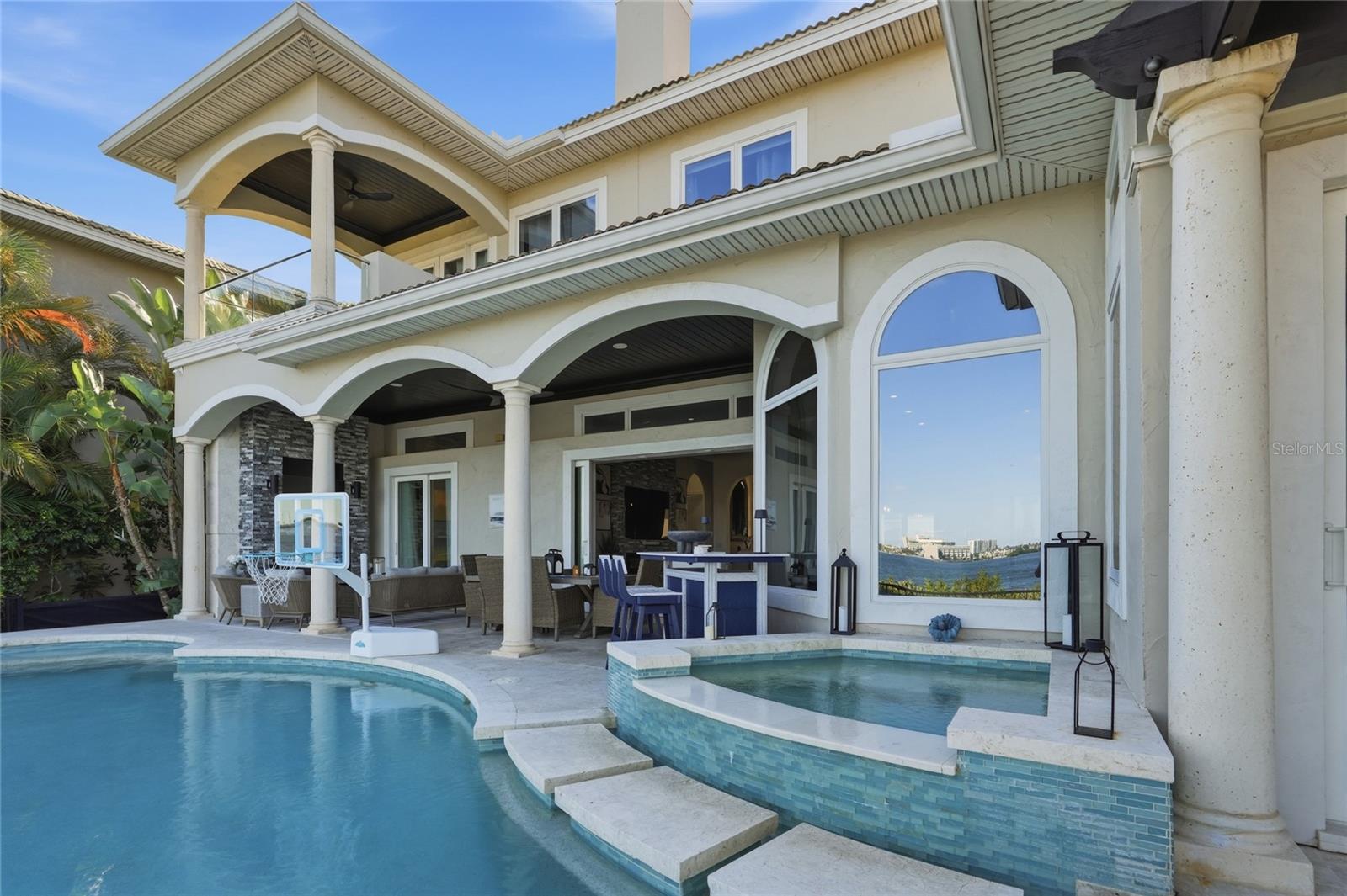 4117 CAUSEWAY VISTA DR, TAMPA, FL, 33615