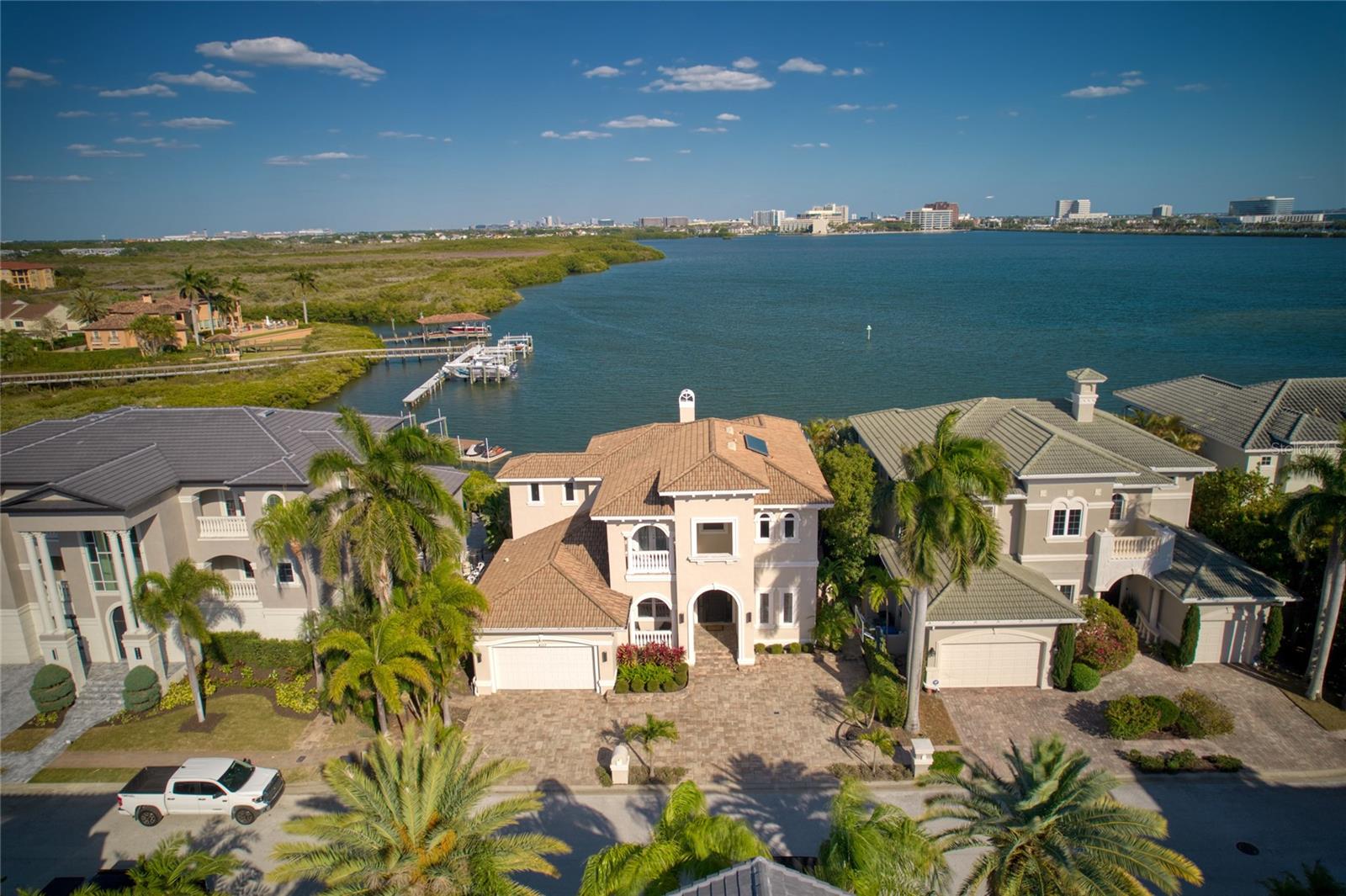 4117 CAUSEWAY VISTA DR, TAMPA, FL, 33615