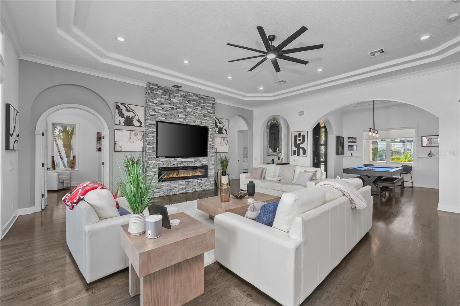 4117 CAUSEWAY VISTA DR, TAMPA, FL, 33615