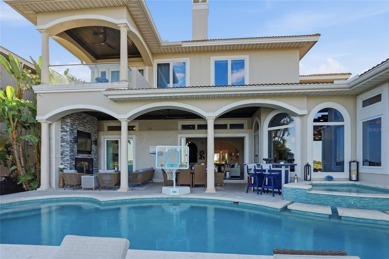 4117 CAUSEWAY VISTA DR, TAMPA, FL, 33615