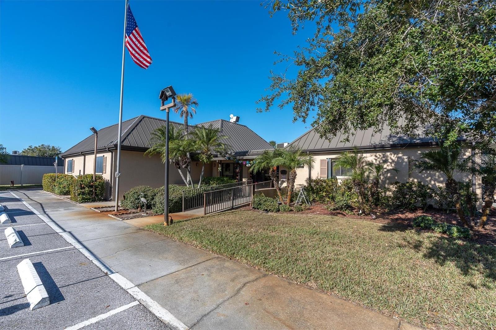 4145 HAMPTON DR, NEW PORT RICHEY, FL, 34652