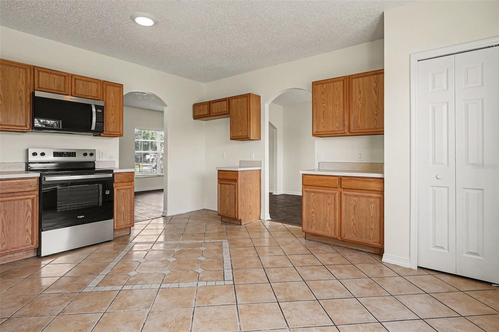 142 BIRMINGHAM DR, KISSIMMEE, FL, 34758