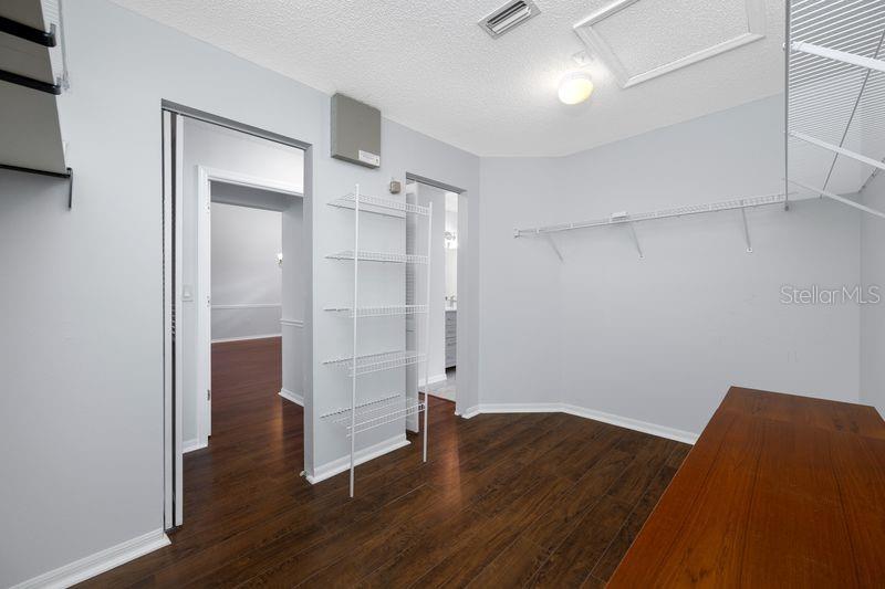 5321 GARDENS DR, SARASOTA, FL, 34243