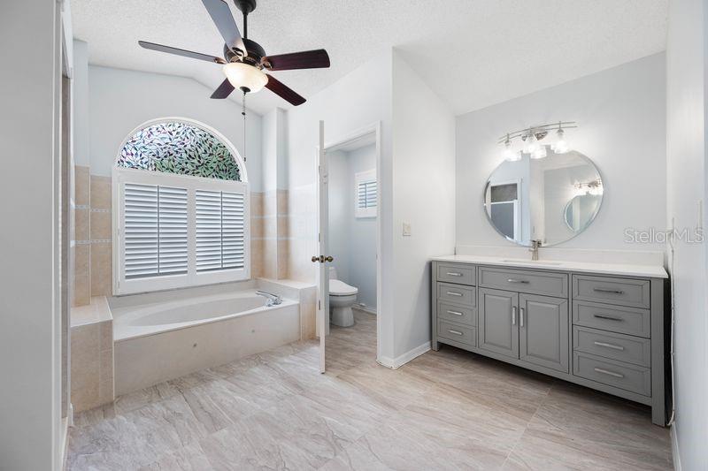 5321 GARDENS DR, SARASOTA, FL, 34243