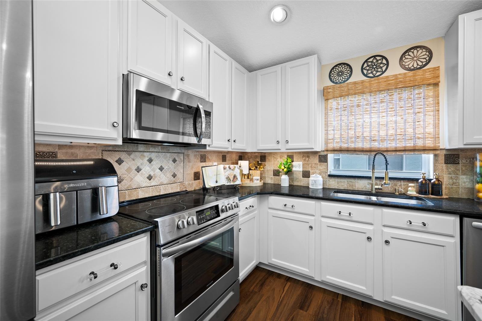 19254 FISHERMANS BEND DR, LUTZ, FL, 33558