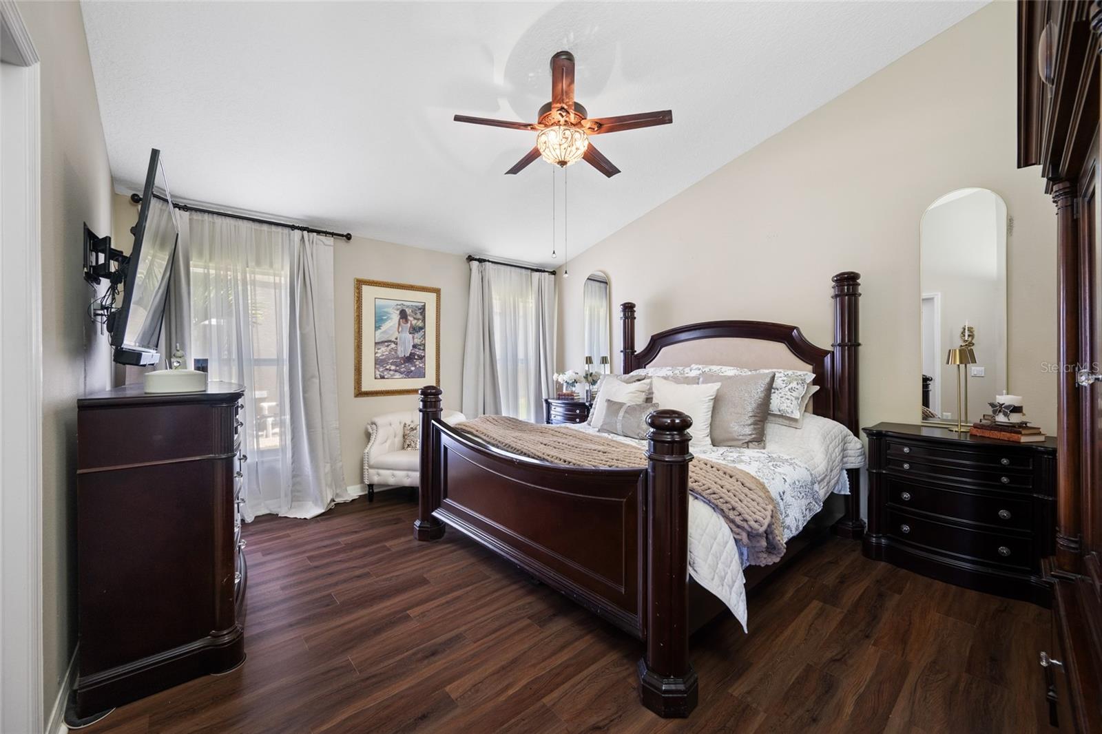 19254 FISHERMANS BEND DR, LUTZ, FL, 33558