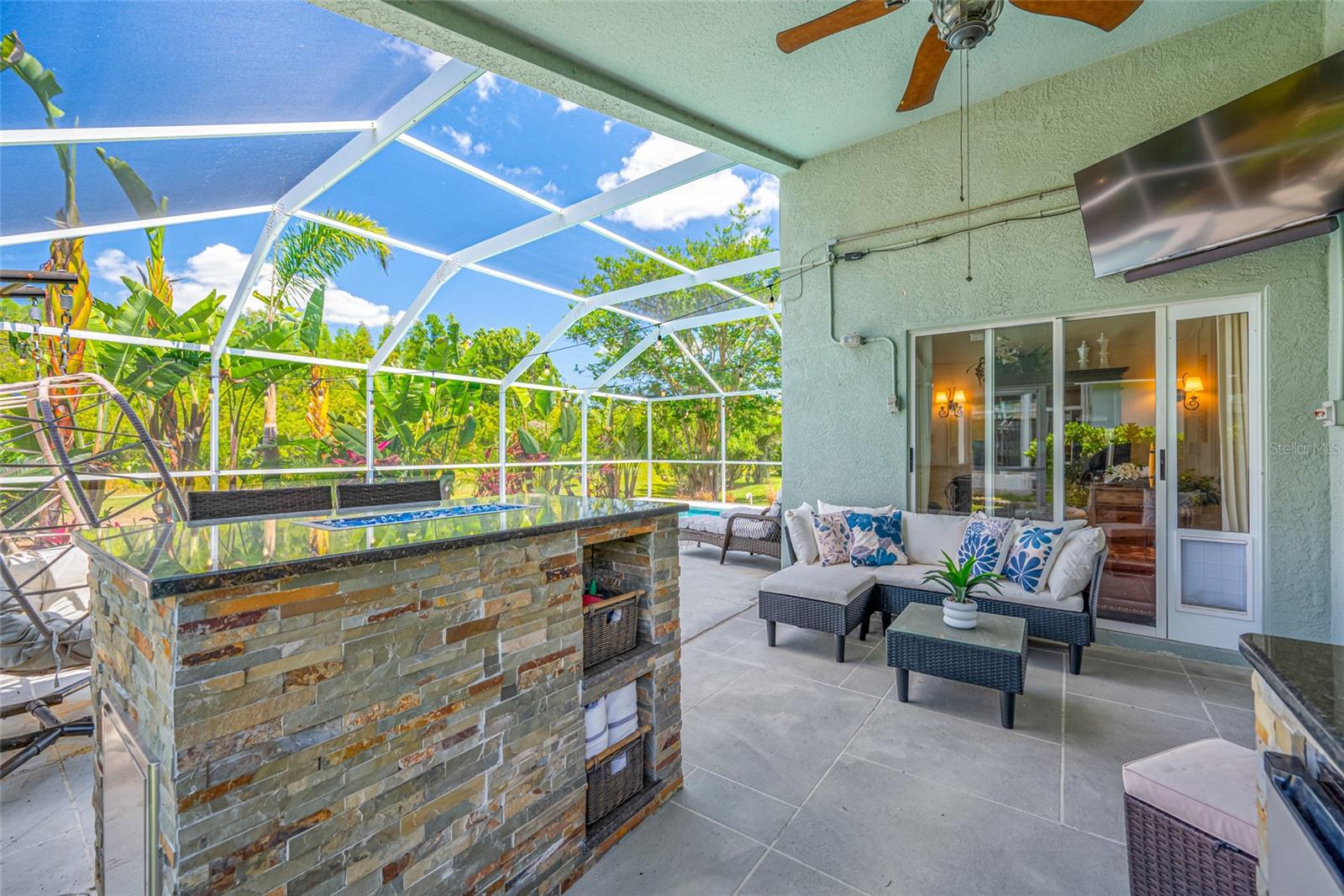 19254 FISHERMANS BEND DR, LUTZ, FL, 33558