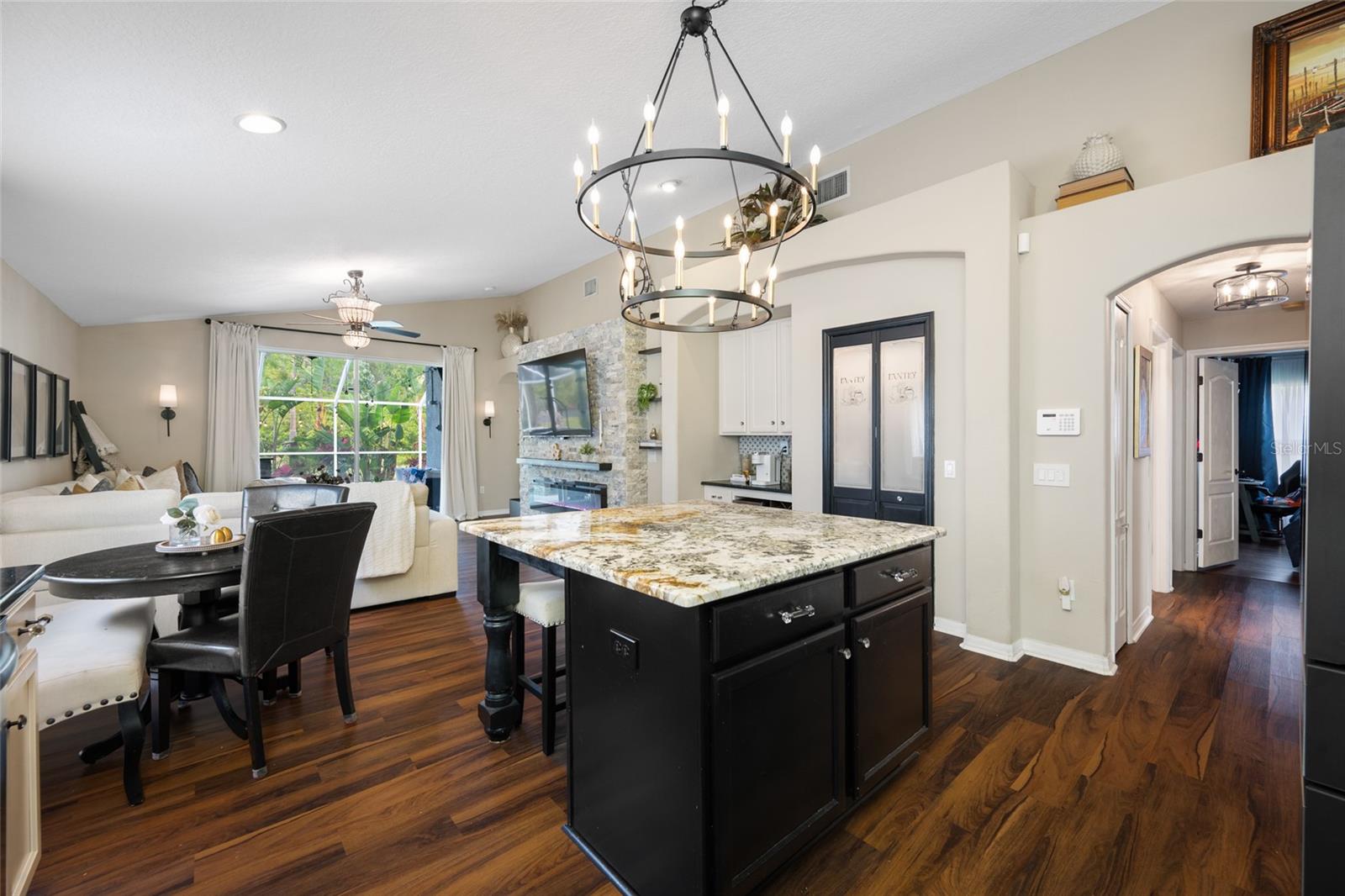 19254 FISHERMANS BEND DR, LUTZ, FL, 33558