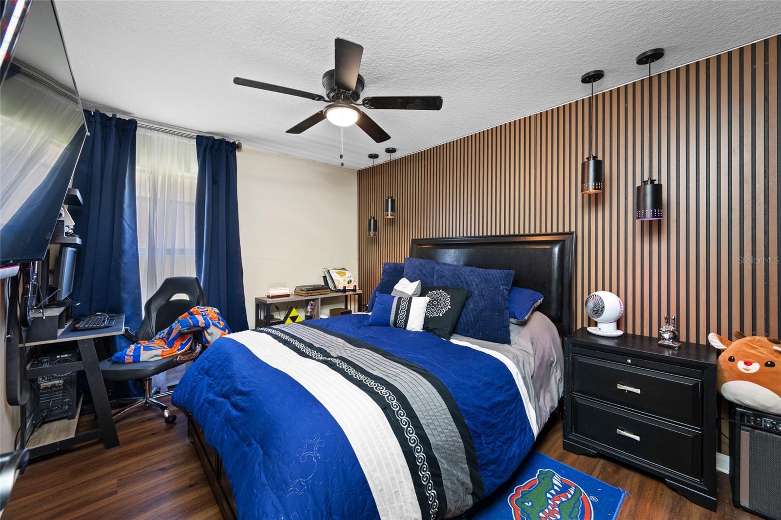 19254 FISHERMANS BEND DR, LUTZ, FL, 33558