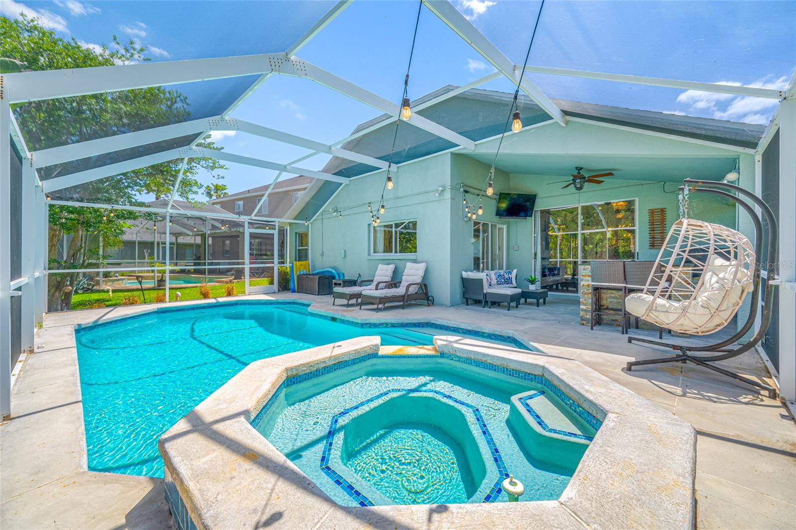 19254 FISHERMANS BEND DR, LUTZ, FL, 33558