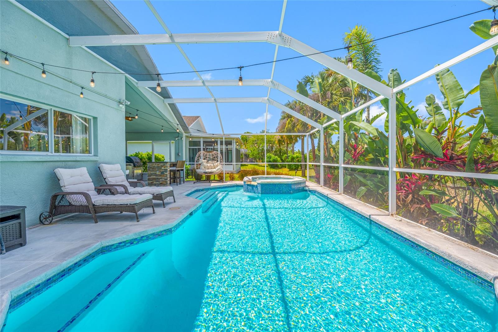 19254 FISHERMANS BEND DR, LUTZ, FL, 33558