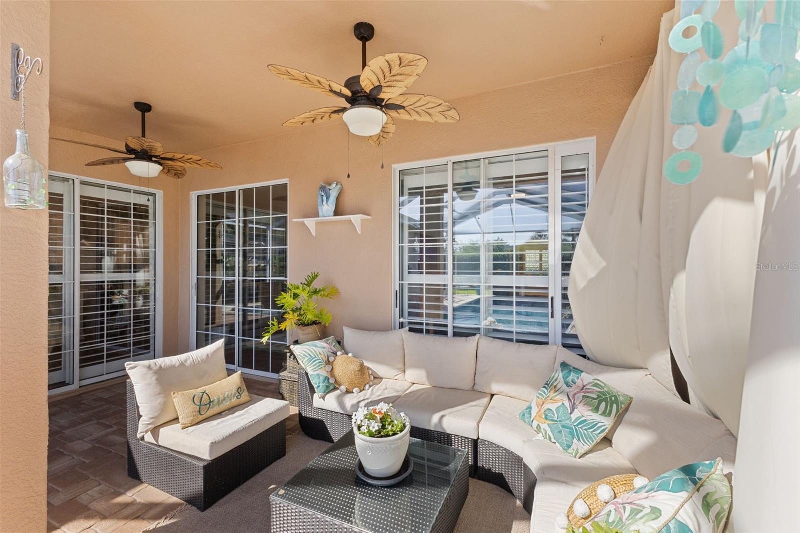 10509 WEYBRIDGE DR, TAMPA, FL, 33626