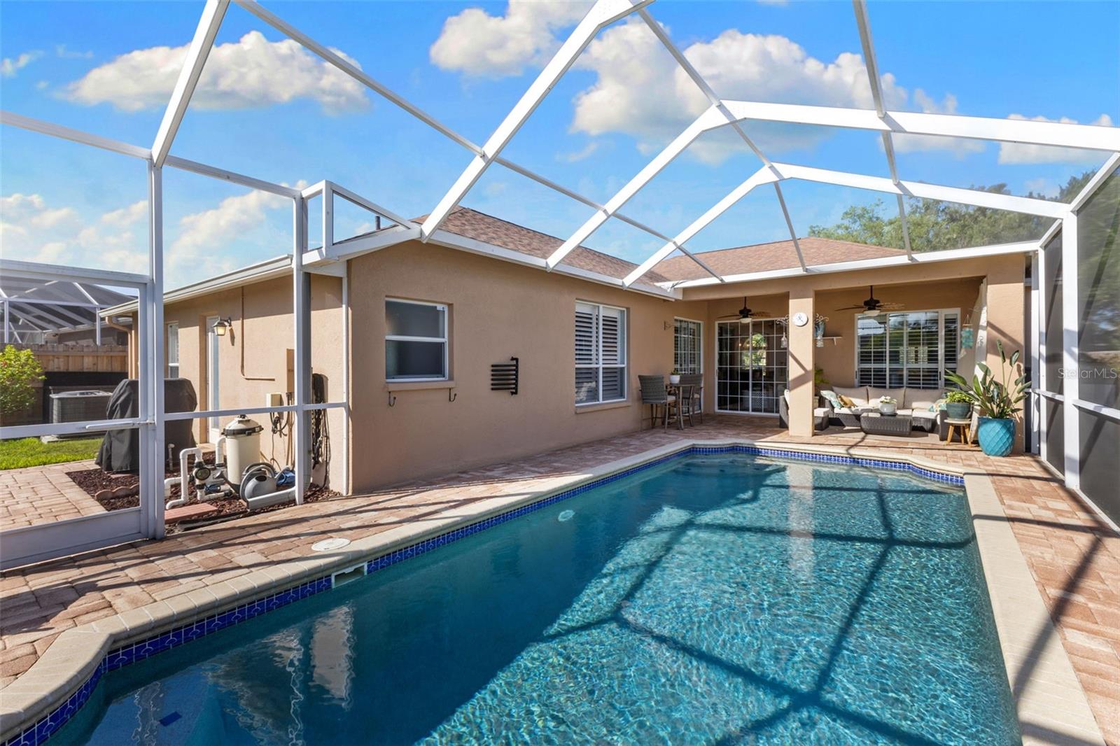 10509 WEYBRIDGE DR, TAMPA, FL, 33626