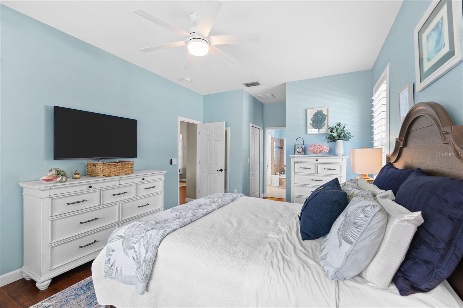 10509 WEYBRIDGE DR, TAMPA, FL, 33626