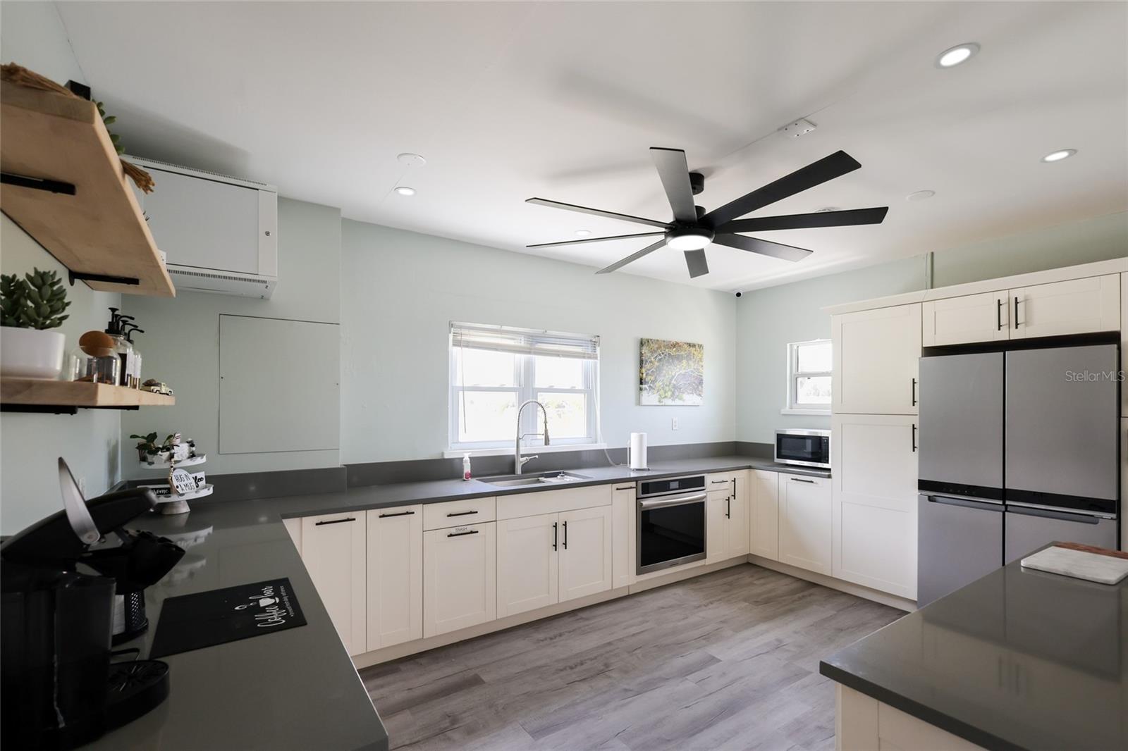 1717 JOYCE ST, SARASOTA, FL, 34231