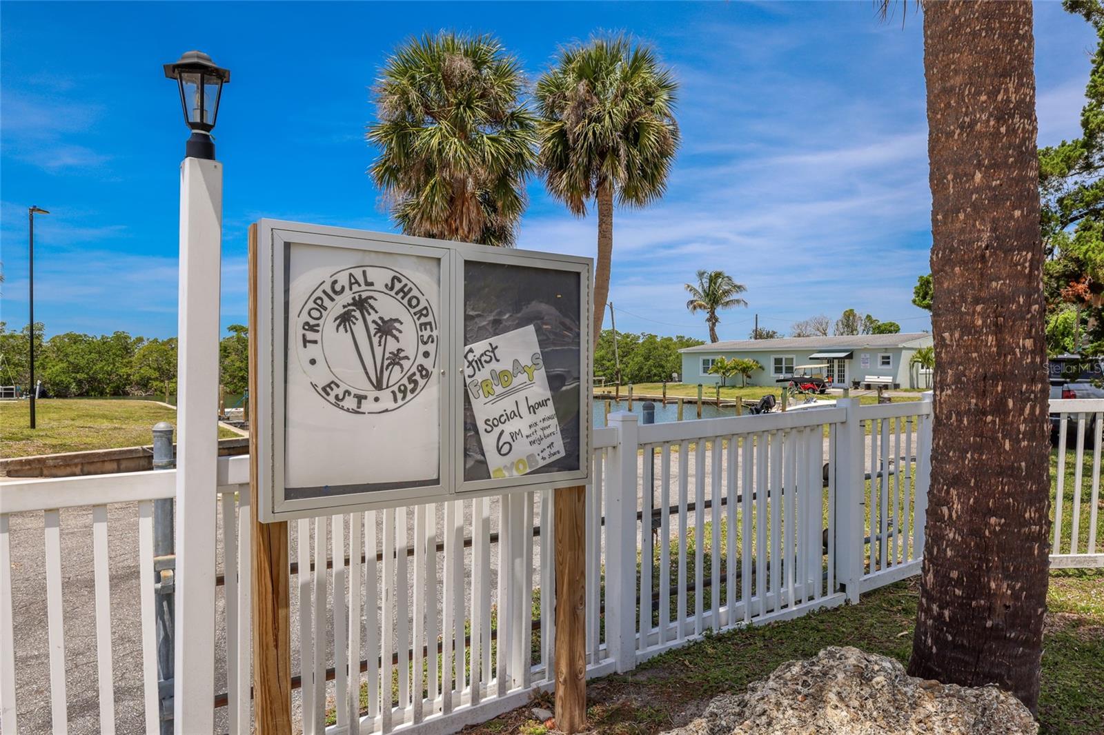 1717 JOYCE ST, SARASOTA, FL, 34231