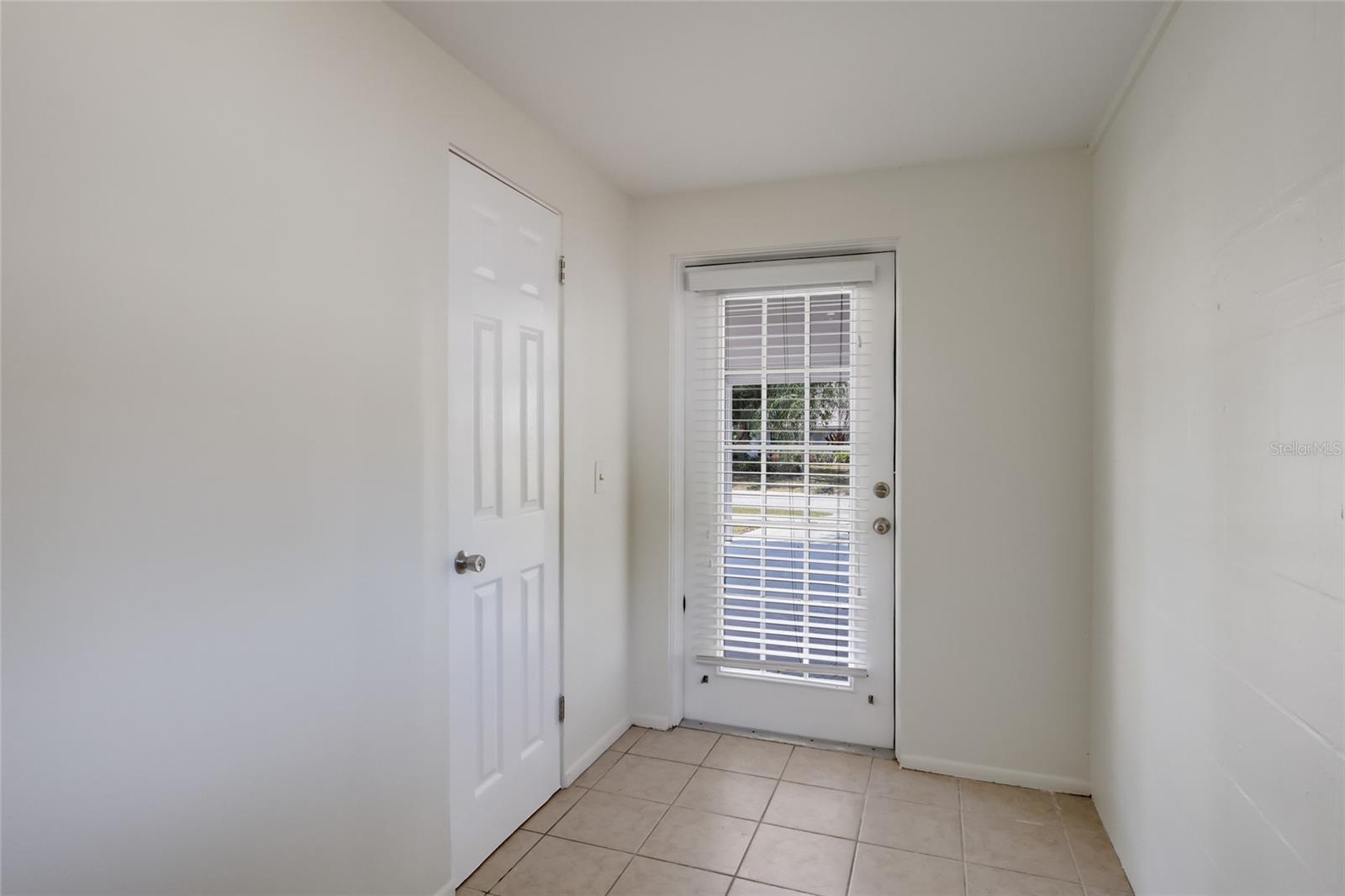 1717 JOYCE ST, SARASOTA, FL, 34231