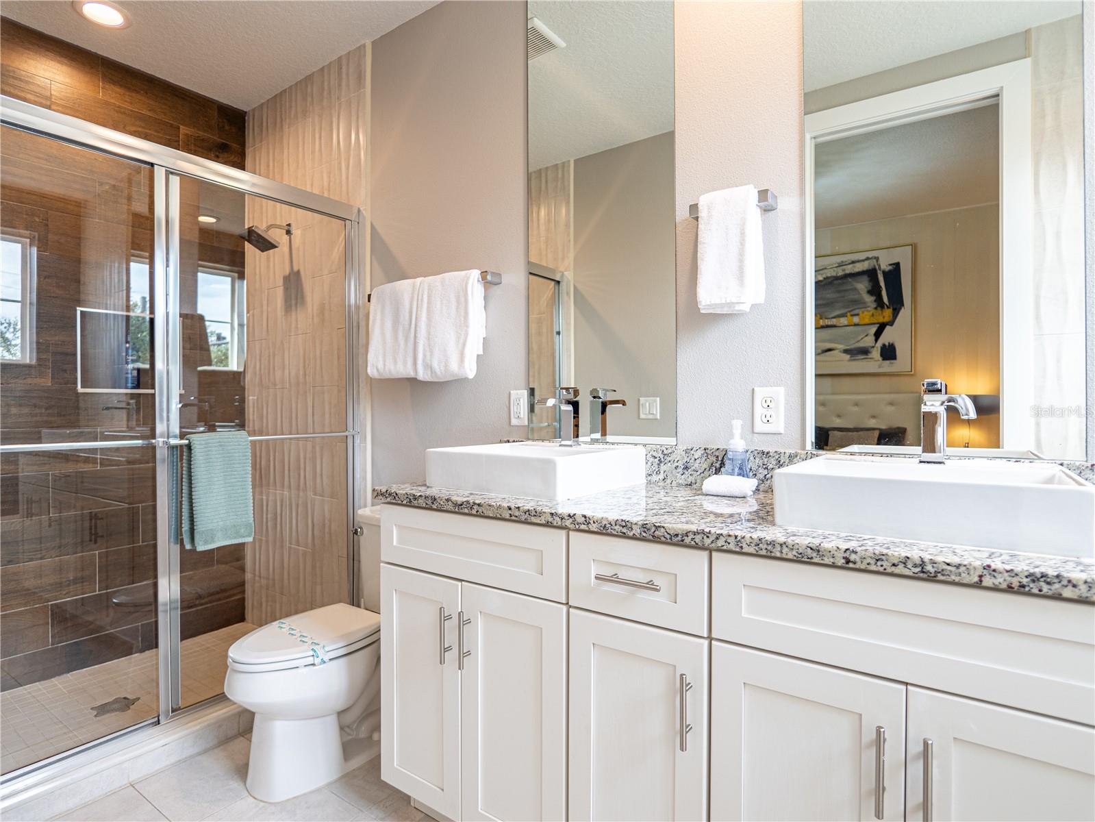 2660 SUNRISE SHORES DR, KISSIMMEE, FL, 34747