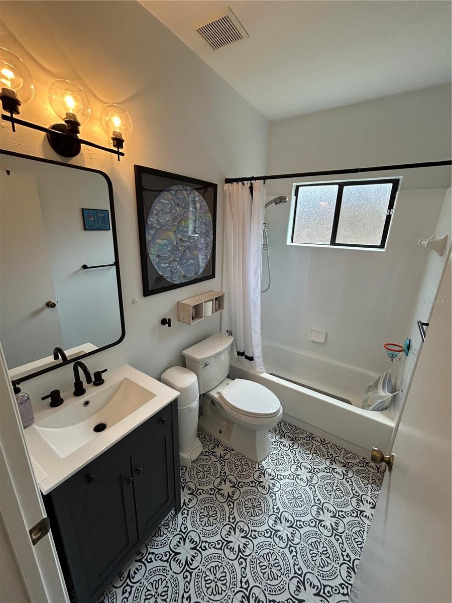 6423 NW 37TH TER, GAINESVILLE, FL, 32653