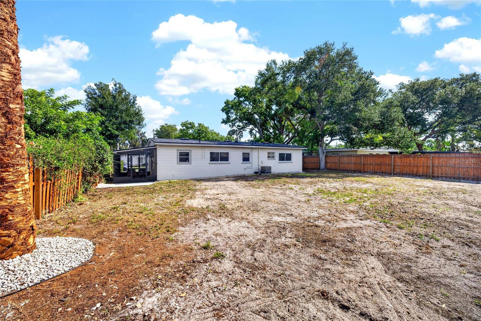 2922 W AVERILL AVE, TAMPA, FL, 33611