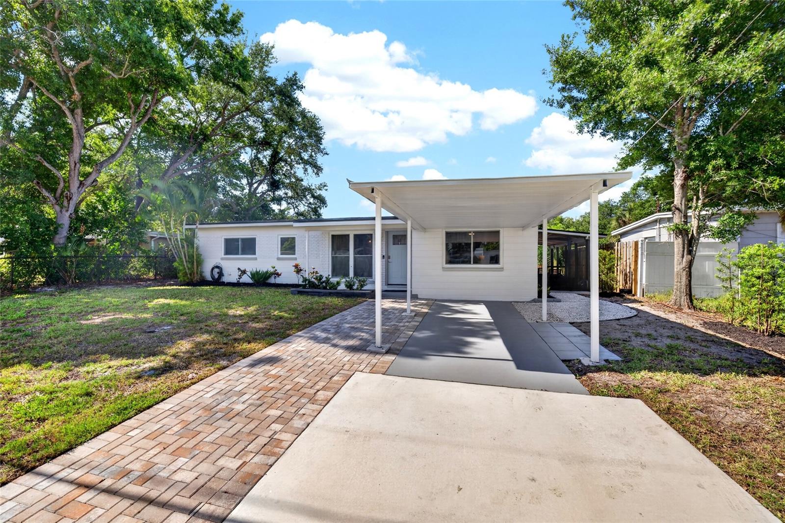 2922 W AVERILL AVE, TAMPA, FL, 33611