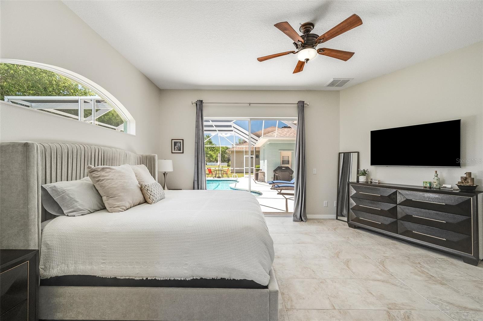 230 RIDGEMONT CIR, PALM BAY, FL, 32909