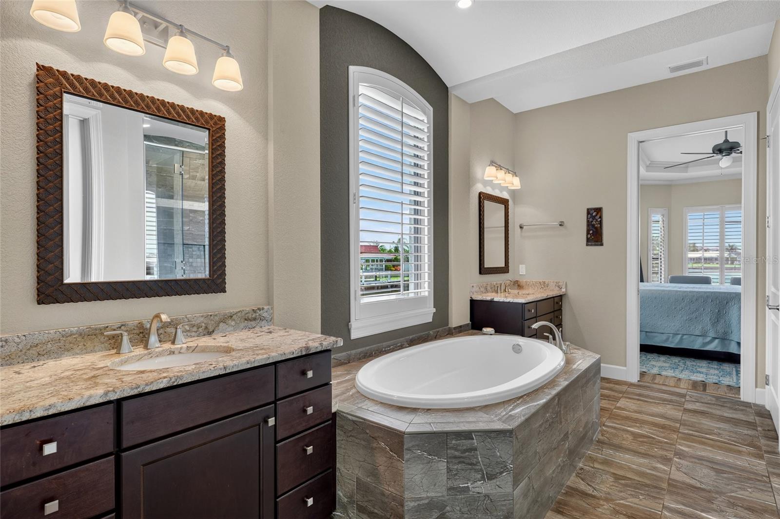 954 SANTA BRIGIDA CT, PUNTA GORDA, FL, 33950