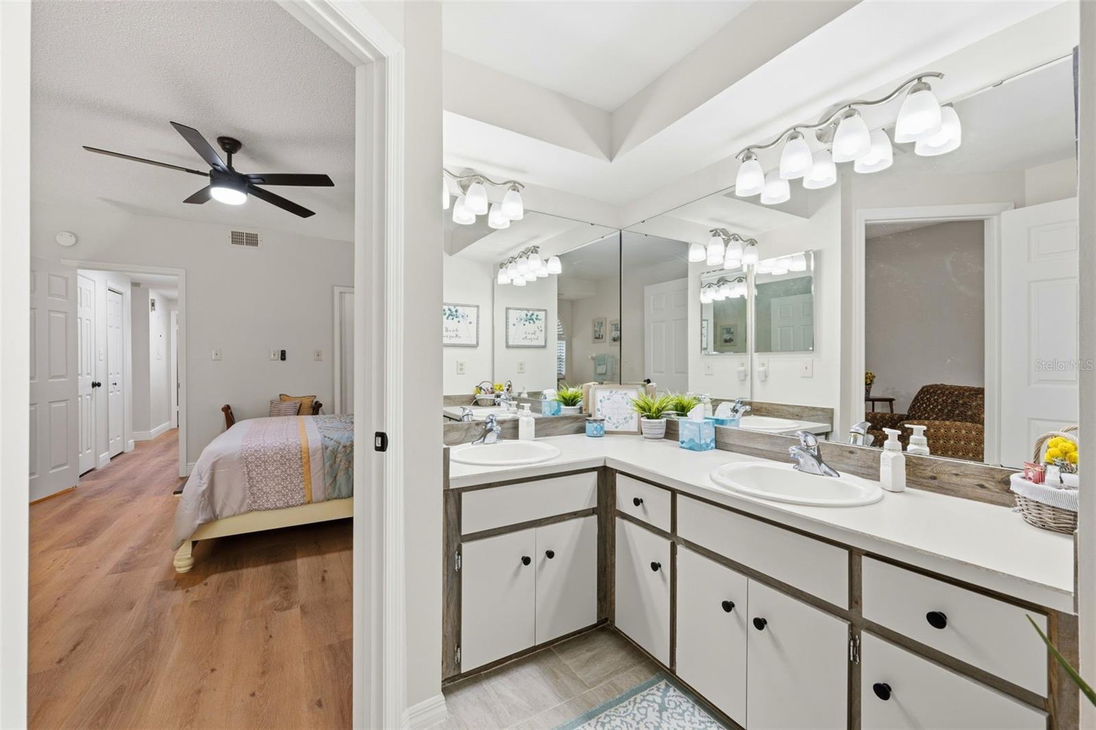 1055 KENSINGTON PARK DR #808, ALTAMONTE SPRINGS, FL, 32714