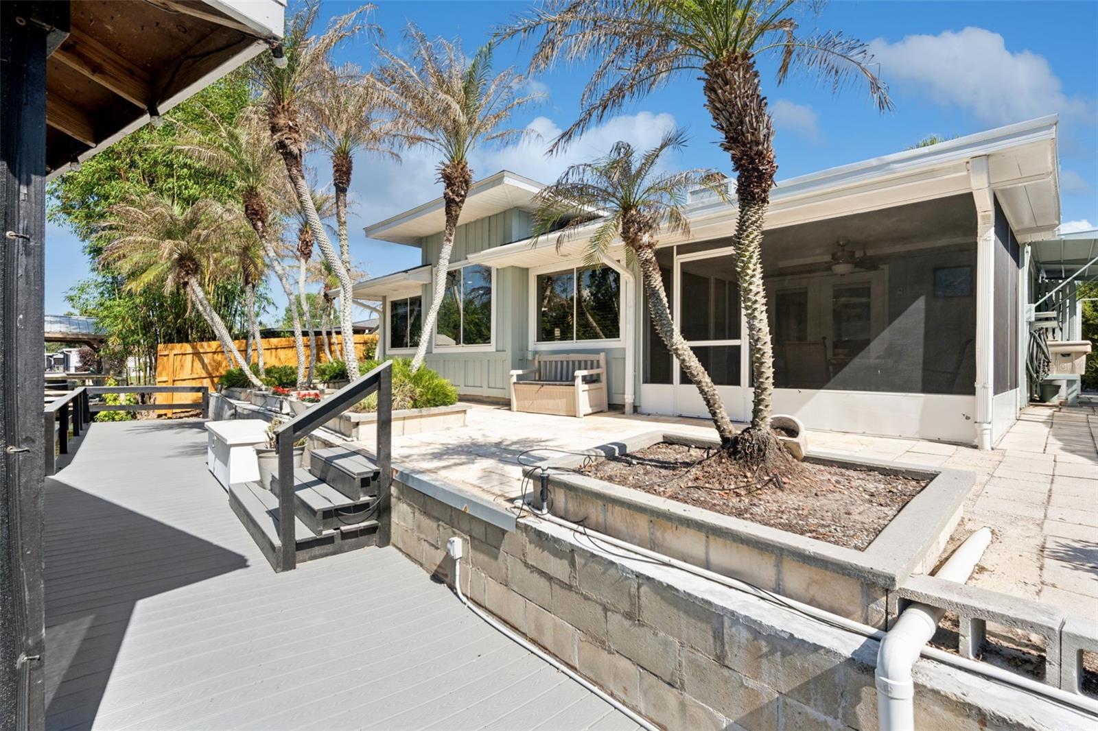 13502 COUNTRY CLUB DR, TAVARES, FL, 32778