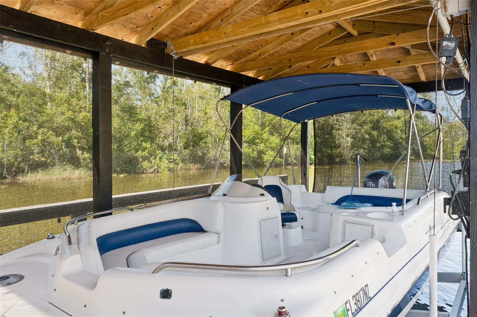 13502 COUNTRY CLUB DR, TAVARES, FL, 32778