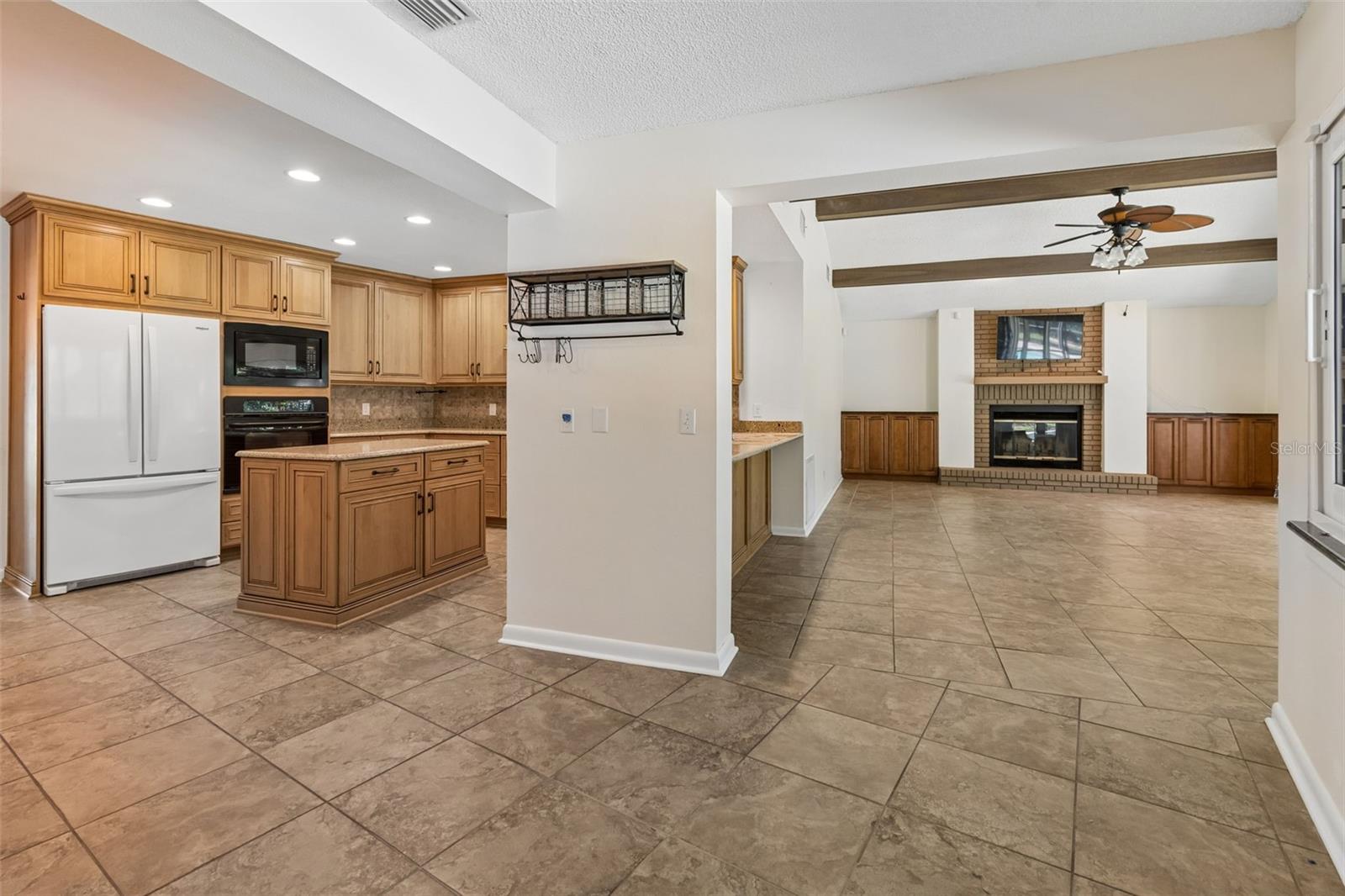 3319 CHEVIOT DR, TAMPA, FL, 33618