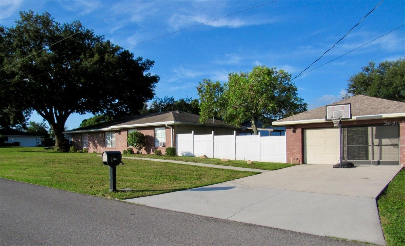 202 SAINT LUCIE RD, WINTER HAVEN, FL, 33884