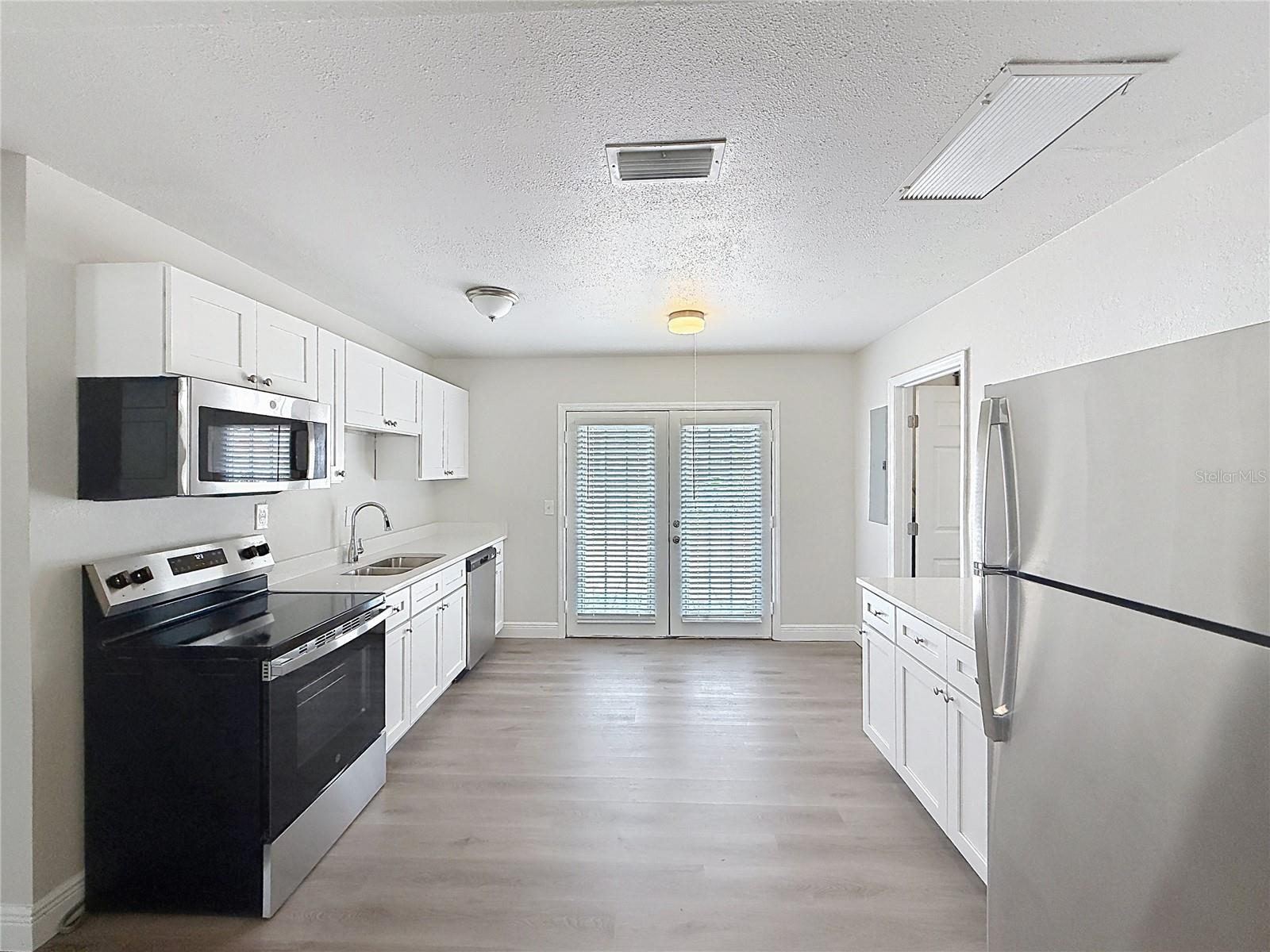 7503 W NEW ORLEANS AVE, TAMPA, FL, 33615