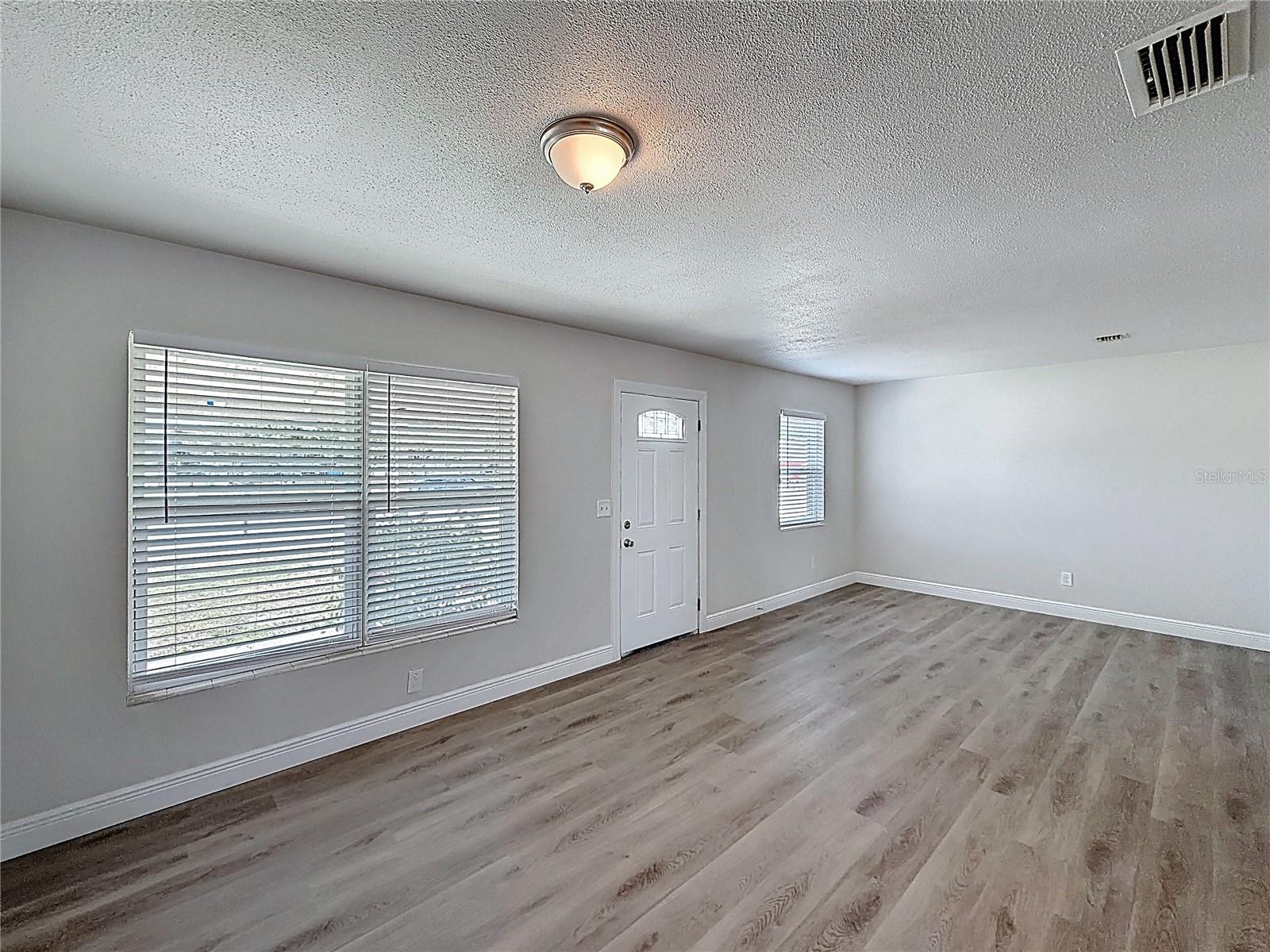 7503 W NEW ORLEANS AVE, TAMPA, FL, 33615