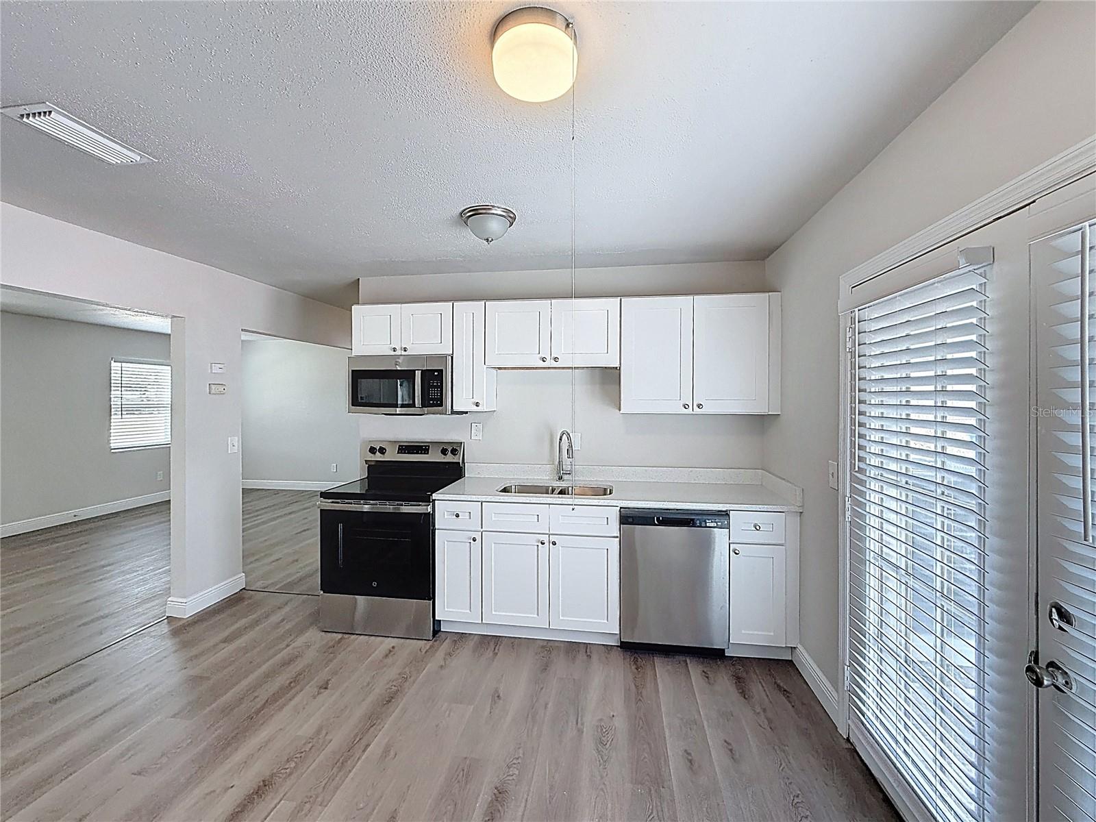 7503 W NEW ORLEANS AVE, TAMPA, FL, 33615